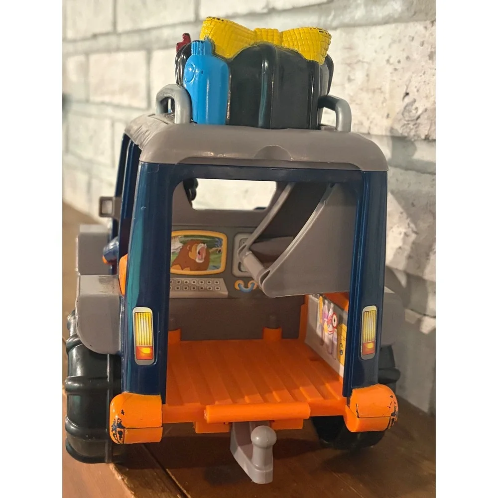 2007 Fisher-Price Go Diego Go! Dinosaur Transport Vehicle and Figure